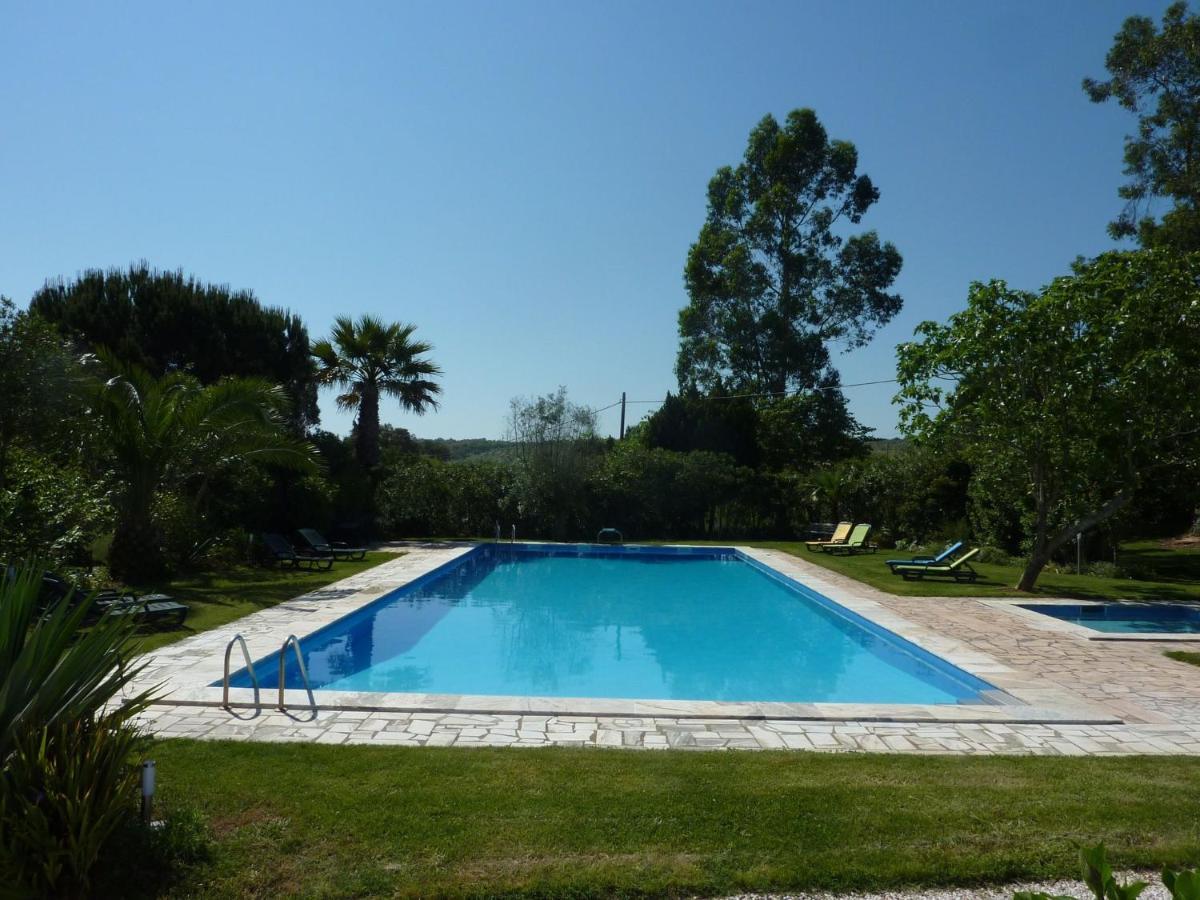 Inviting Holiday Home In Montemor O Novo With Pool Esterno foto